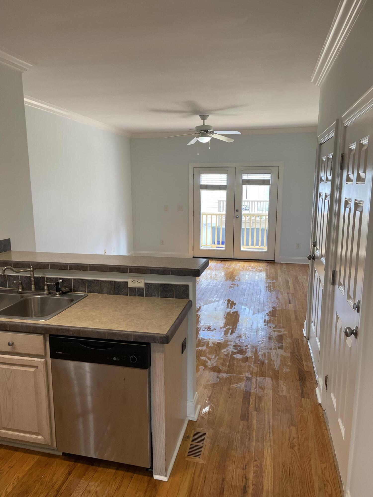 1815 Dogwood Road, Unit 802 Charleston, SC 29414 - Photo 5 of 14 IMG_1543