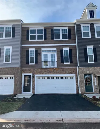 $3,199 | 10632 Hinton Way, Manassas, VA 20112