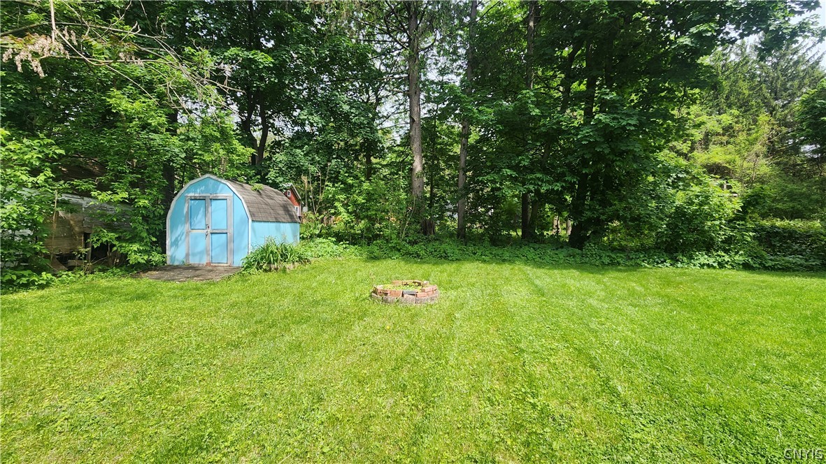 419 Seneca Drive Syracuse, NY 13205 - Photo 15 of 16