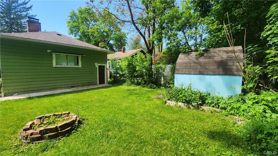 419 Seneca Drive Syracuse, NY 13205 - Photo 16 of 16