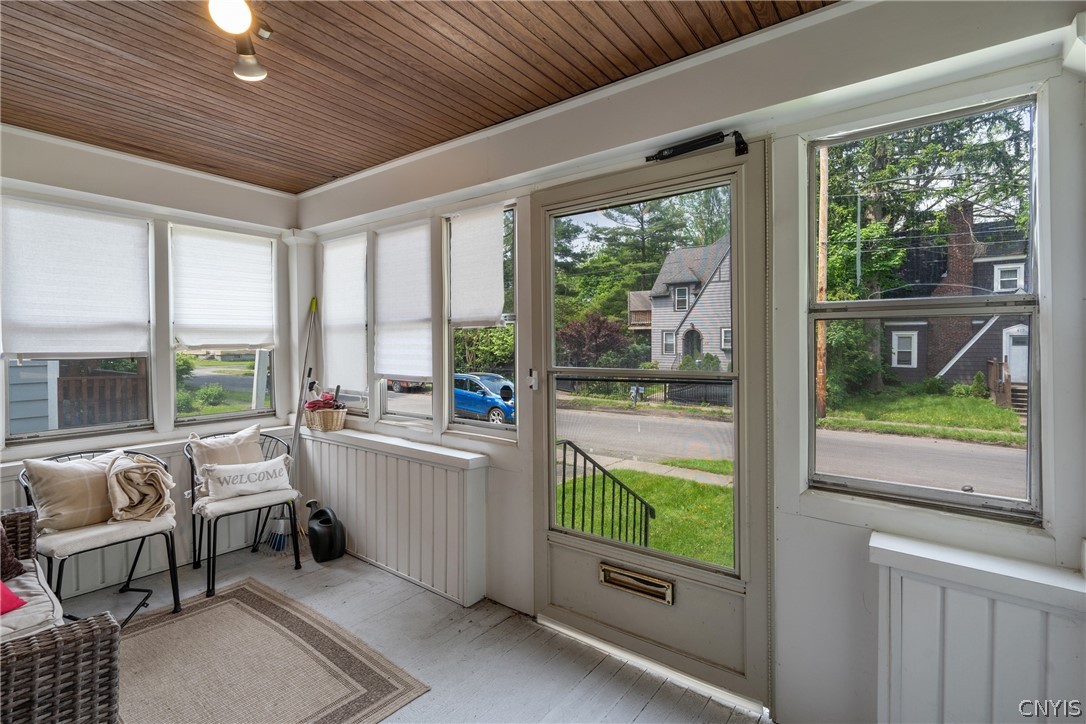 419 Seneca Drive Syracuse, NY 13205 - Photo 2 of 16