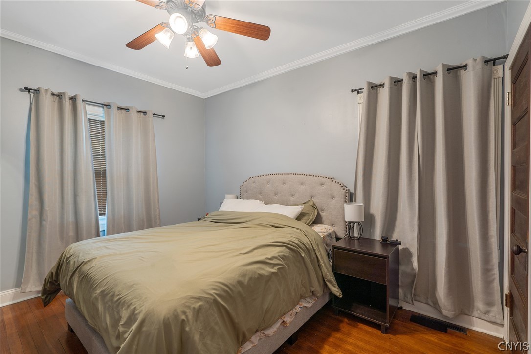 419 Seneca Drive Syracuse, NY 13205 - Photo 7 of 16