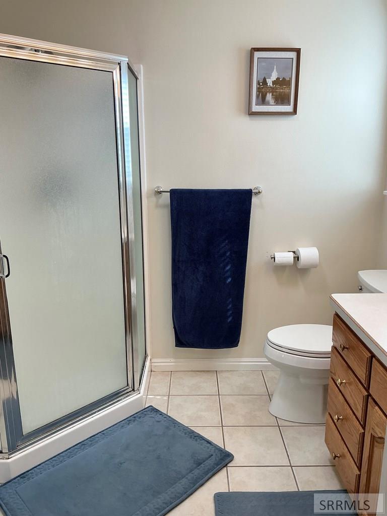 323 North 4200 East Rigby, ID 83442 - Photo 19 of 50 Primary Bathroom