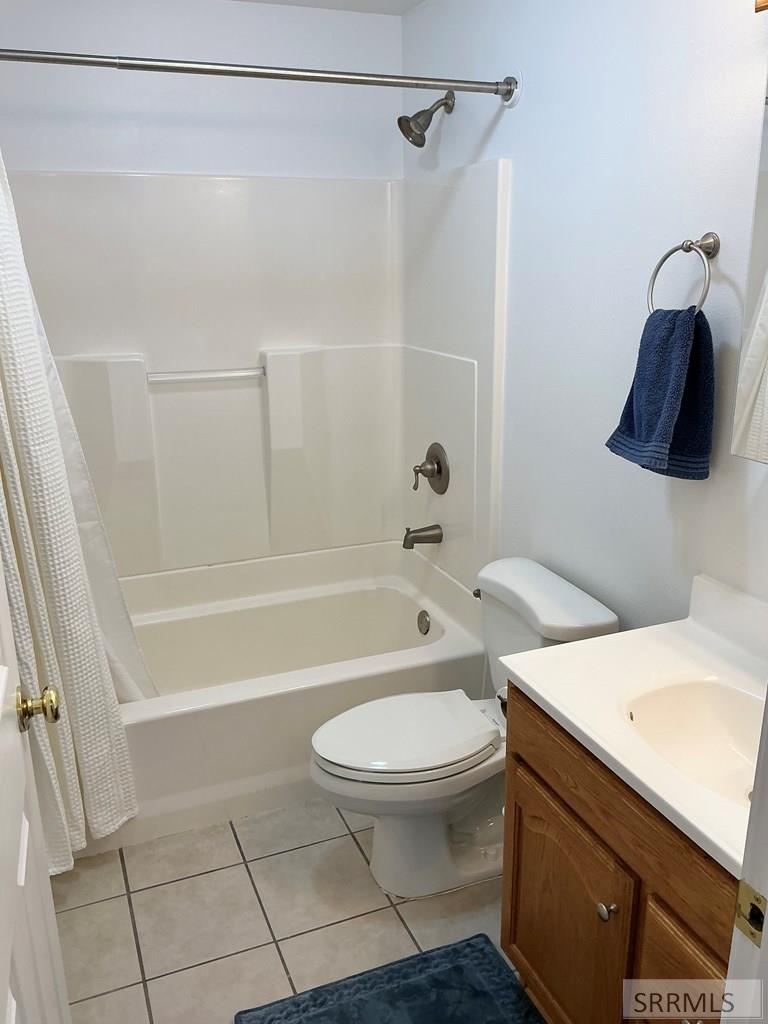 323 North 4200 East Rigby, ID 83442 - Photo 22 of 50 Main Bathroom