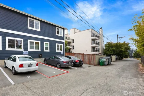 $450,000 | 2110 California Avenue Southwest, Unit C, Seattle, WA 98116