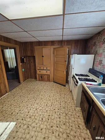 $69,900 | 211 West Mulberry Street, San Jose, IL 62682