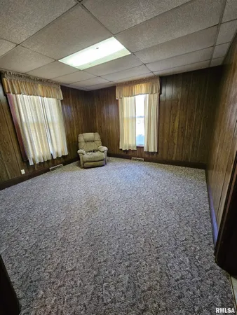 $69,900 | 211 West Mulberry Street, San Jose, IL 62682