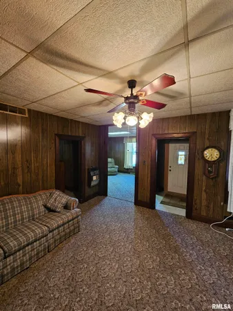 $69,900 | 211 West Mulberry Street, San Jose, IL 62682