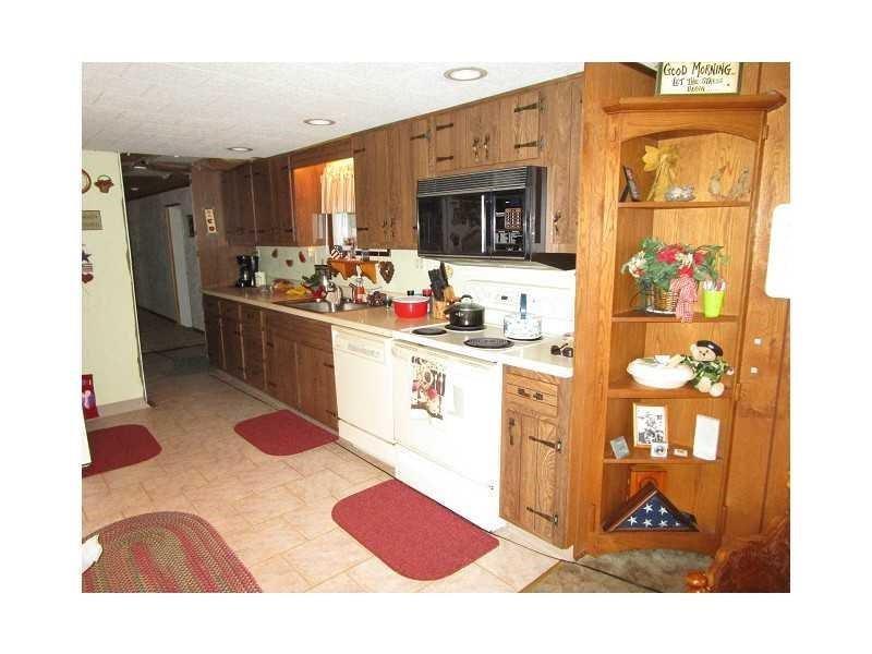 658 Mt Hope Ridge Road Avella, PA 15312 - Photo 3 of 23
