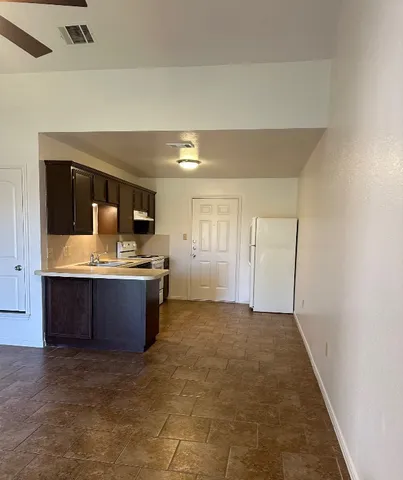 $895 | 709 Willowood, Kingsland, TX 78639