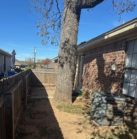 $895 | 709 Willowood, Kingsland, TX 78639