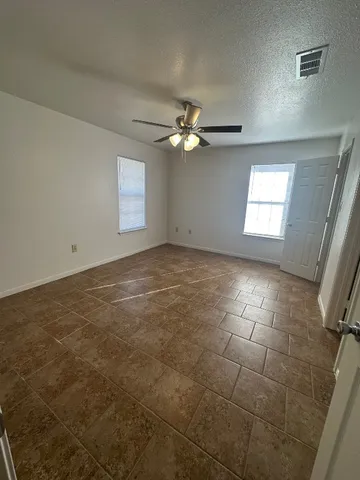 $895 | 709 Willowood, Kingsland, TX 78639