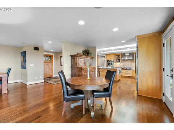 $1,399,000 | 29965 Southwest Buckhaven Road, Hillsboro, OR 97123
