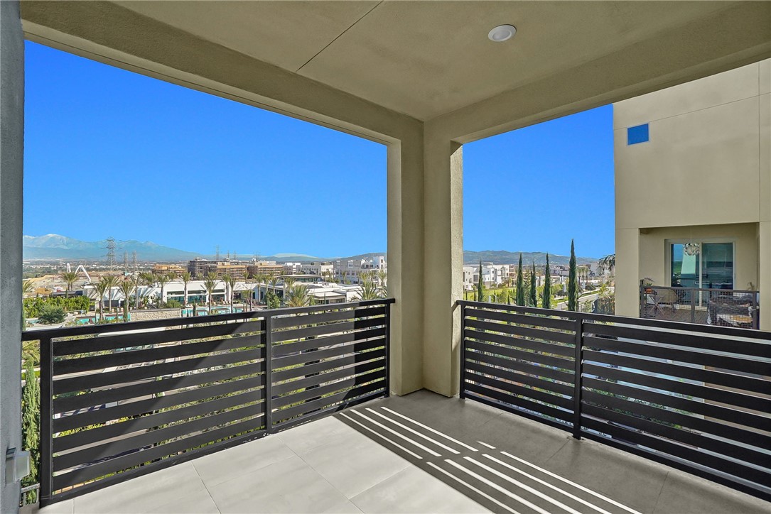1958 Hollyleaf Terrace Montebello, CA 90640 - Photo 22 of 58 a view of a balcony with city