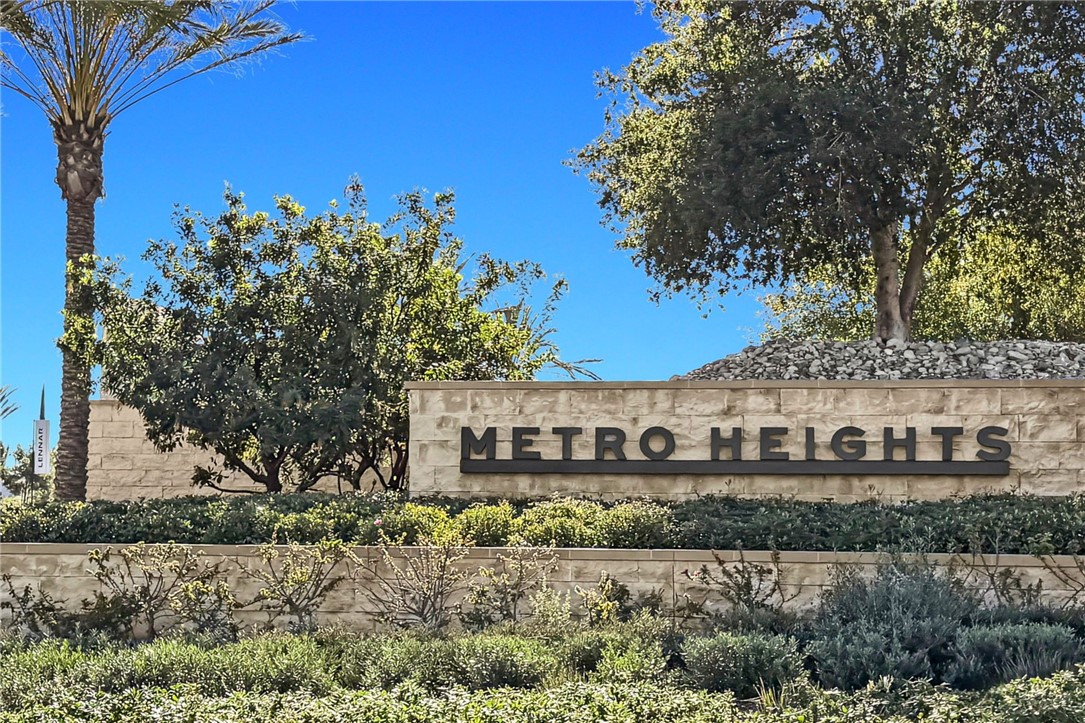 1958 Hollyleaf Terrace Montebello, CA 90640 - Photo 42 of 58 front view of a house with a garden