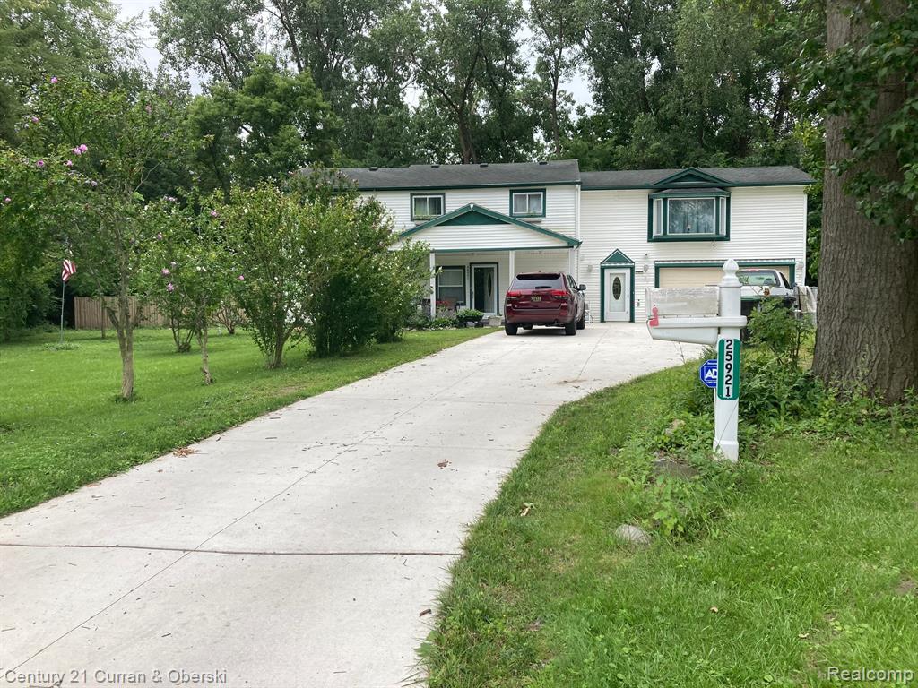 25921 Beverly Road Taylor, MI 48180 - Photo 1 of 53