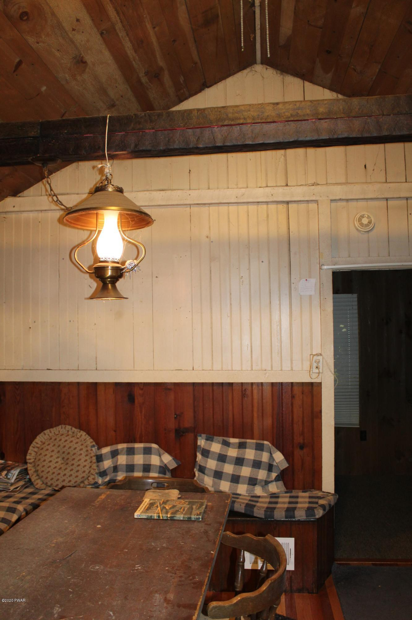 122 Old Rte 402 Dingmans Ferry, PA 18328 - Photo 12 of 41