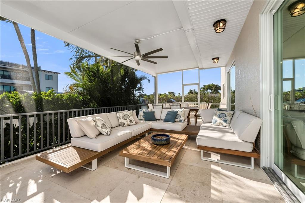 132 East Hilo Street Naples, FL 34113 - Photo 5 of 31