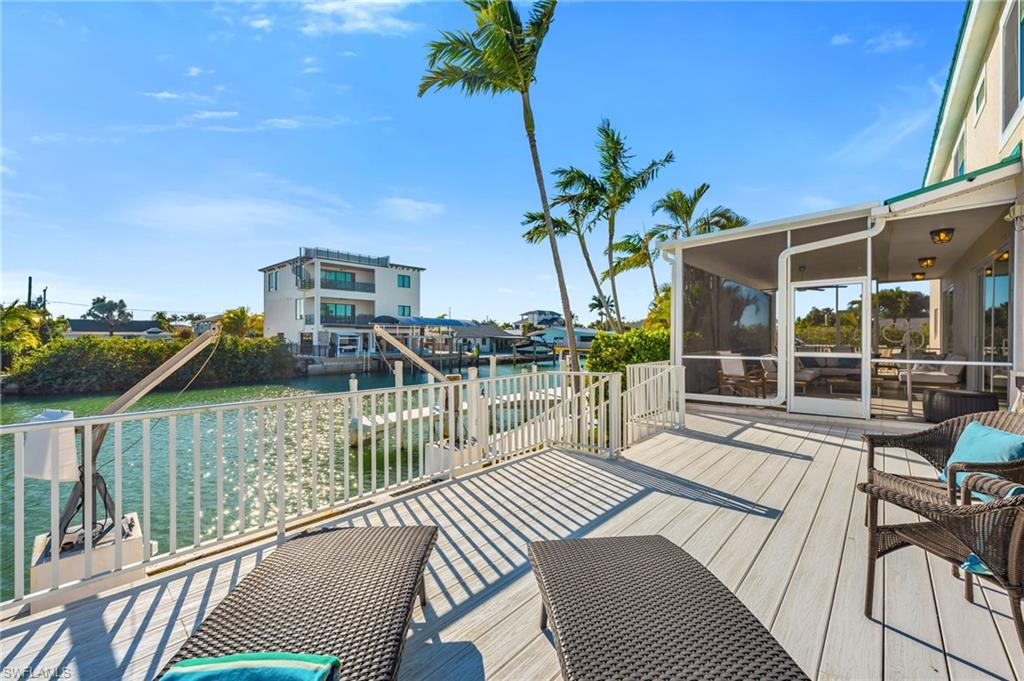 132 East Hilo Street Naples, FL 34113 - Photo 9 of 31