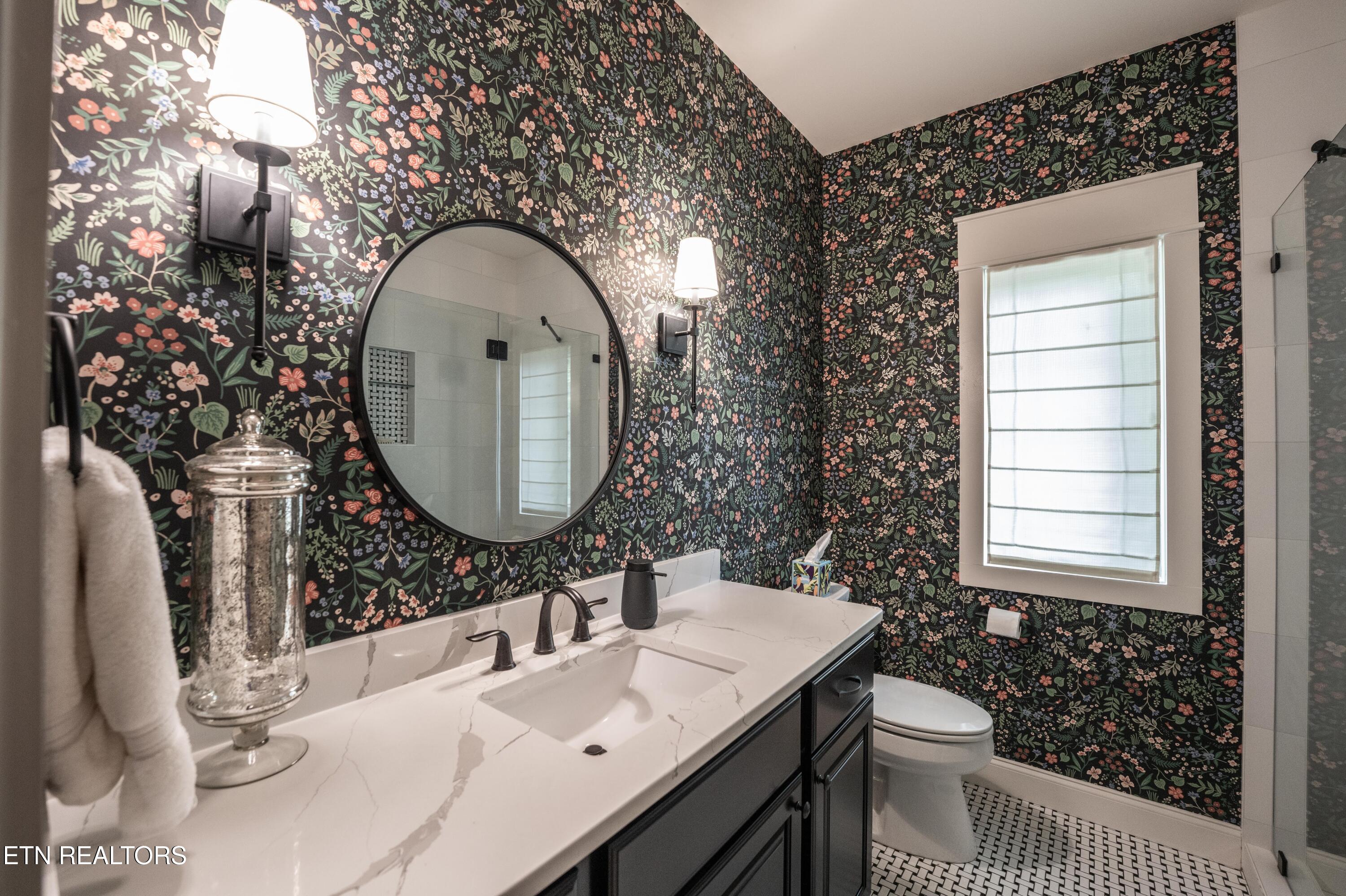 143 Chestnut Ridge Lane Crossville, TN 38558 - Photo 40 of 59 guest bath