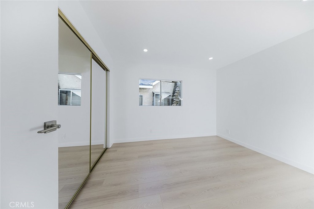 10431 Las Lunitas Avenue Tujunga, CA 91042 - Photo 12 of 31