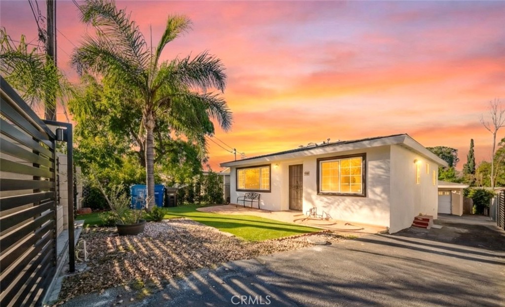 10431 Las Lunitas Avenue Tujunga, CA 91042 - Photo 2 of 31