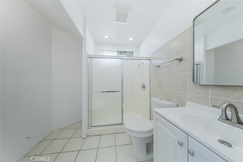 10431 Las Lunitas Avenue Tujunga, CA 91042 - Photo 21 of 31