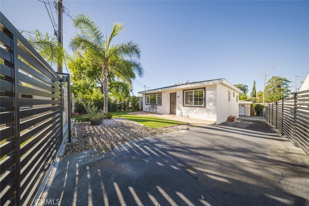 10431 Las Lunitas Avenue Tujunga, CA 91042 - Photo 22 of 31