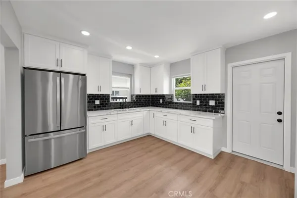 $4,750 | 6327 California Avenue, Long Beach, CA 90805