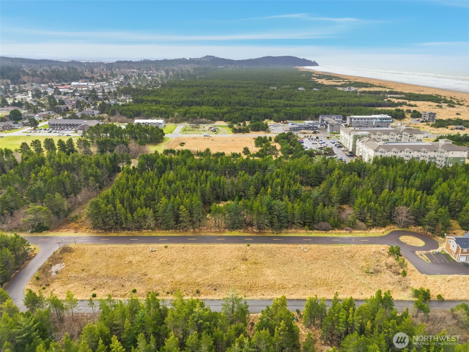 6 7th Street Southeast Long Beach, WA 98631 - Photo 4 of 23 a view of lake view with mountain