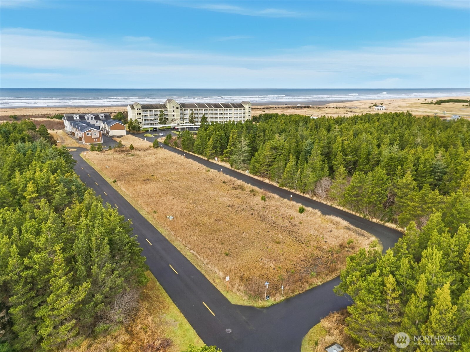 6 7th Street Southeast Long Beach, WA 98631 - Photo 7 of 23 a view of swimming pool from a balcony