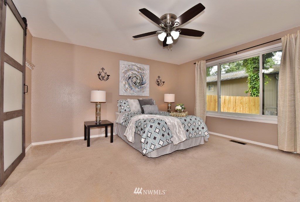 2827 Rocky Point Road Northwest Bremerton, WA 98312 - Photo 12 of 25 Gallery Image 12