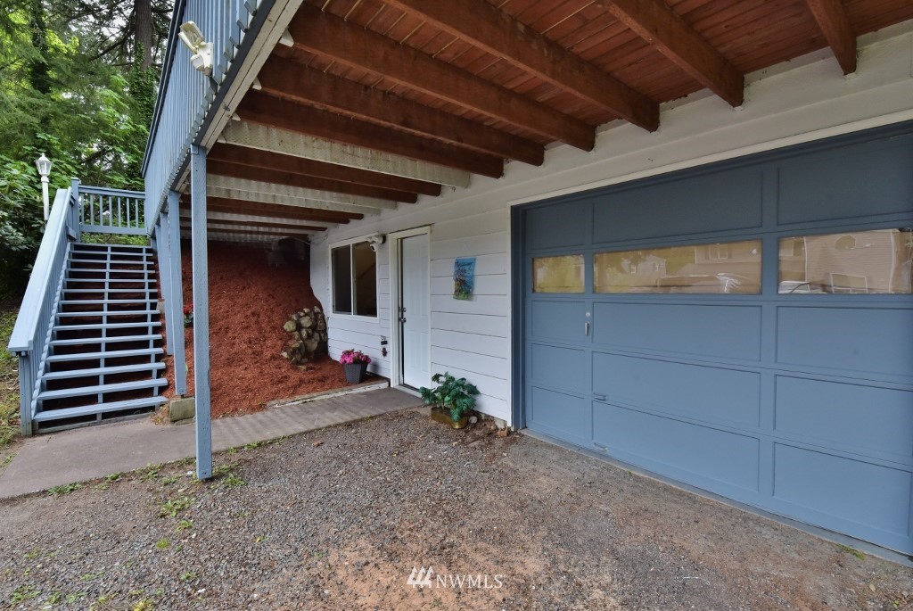 2827 Rocky Point Road Northwest Bremerton, WA 98312 - Photo 22 of 25 Gallery Image 22