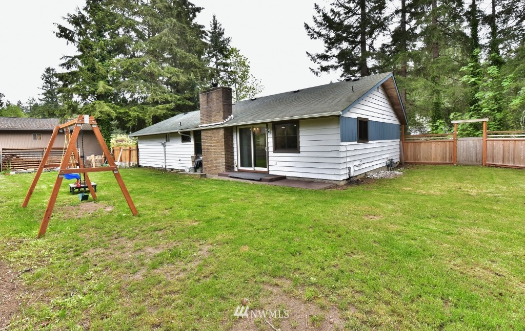 2827 Rocky Point Road Northwest Bremerton, WA 98312 - Photo 24 of 25 Gallery Image 24