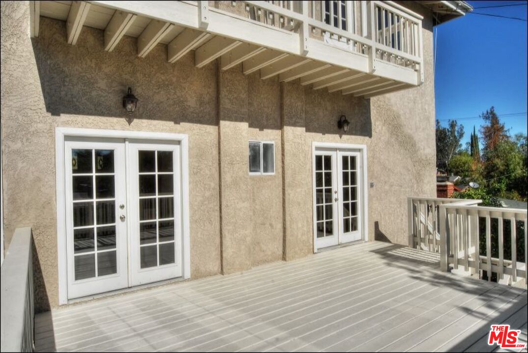 5274 Campo Road Woodland Hills, CA 91364 - Photo 28 of 30