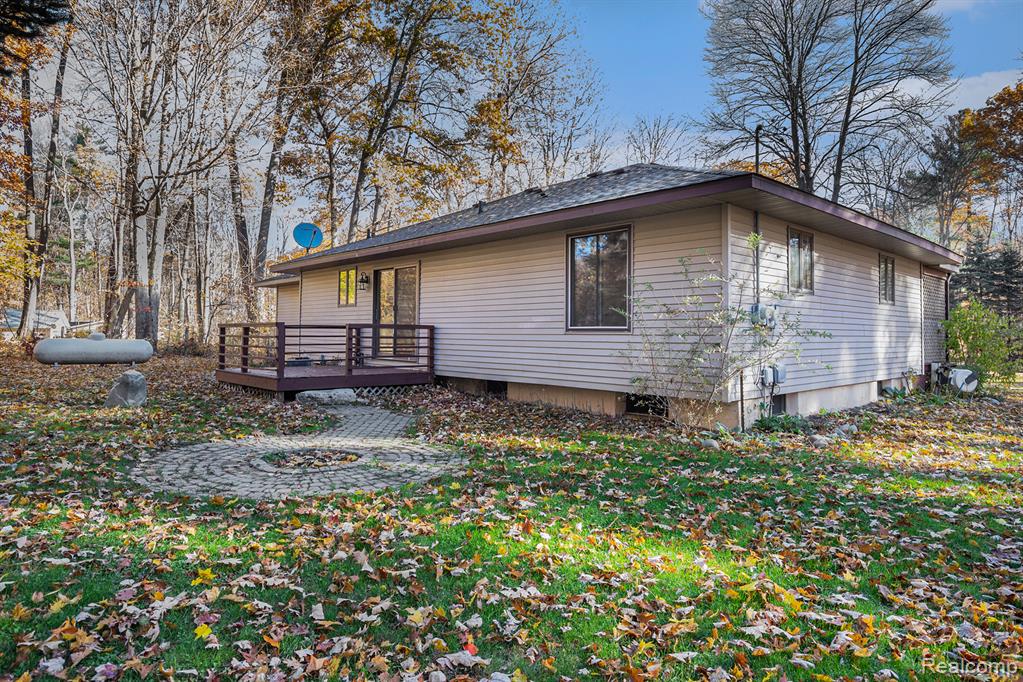 4045 Flint River Road Columbiaville, MI 48421 - Photo 29 of 36