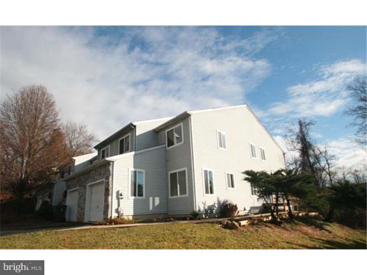 217 Johnce Road Newark, DE 19711 - Photo 2 of 25 Gallery Image 2