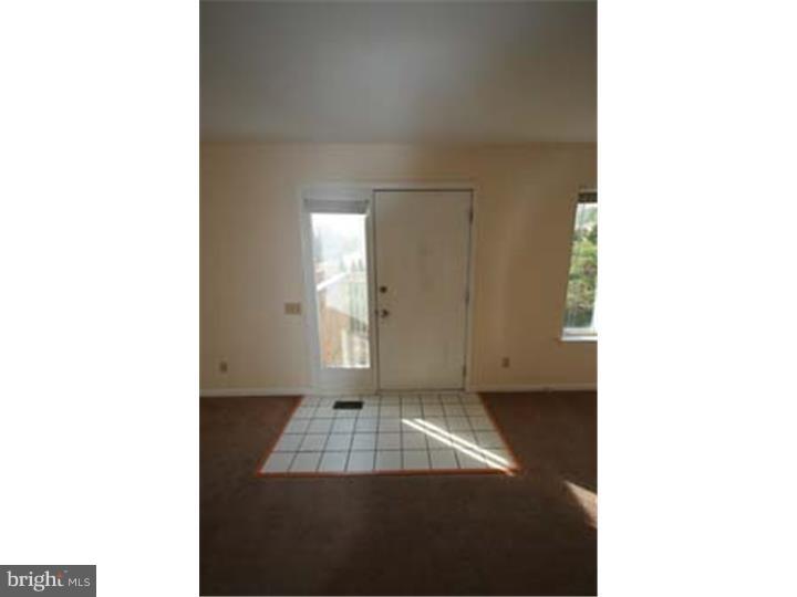 217 Johnce Road Newark, DE 19711 - Photo 3 of 25 Gallery Image 3
