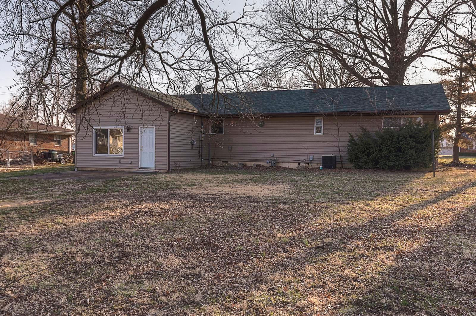 9905 Bunkum Road Fairview Heights, IL 62208 - Photo 20 of 26 Gallery Image 20