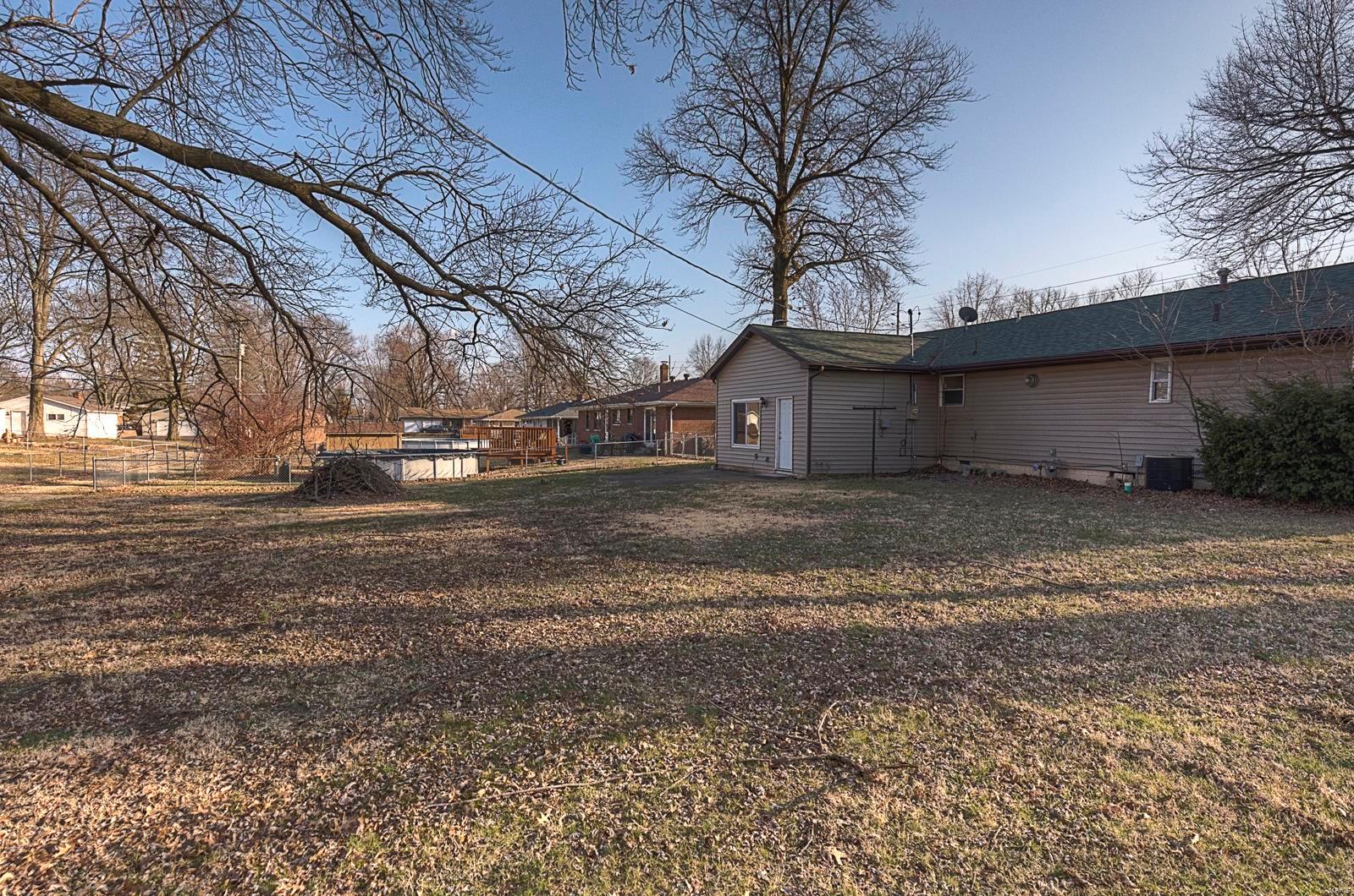9905 Bunkum Road Fairview Heights, IL 62208 - Photo 25 of 26 Gallery Image 25