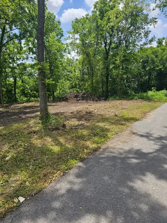 $39,900 | 0 8th Street, Bell Buckle, TN 37020
