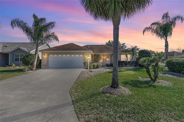$359,000 | 1982 Somerset Avenue, The Villages, FL 32162