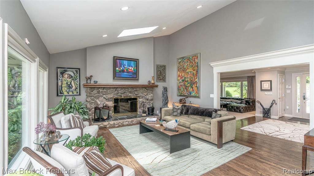4431 Dow Ridge Road West Bloomfield, MI 48324 - Photo 14 of 52
