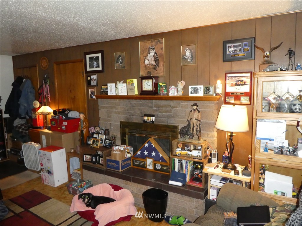 1705 Trosper Road Southwest Tumwater, WA 98512 - Photo 5 of 8 Gallery Image 5