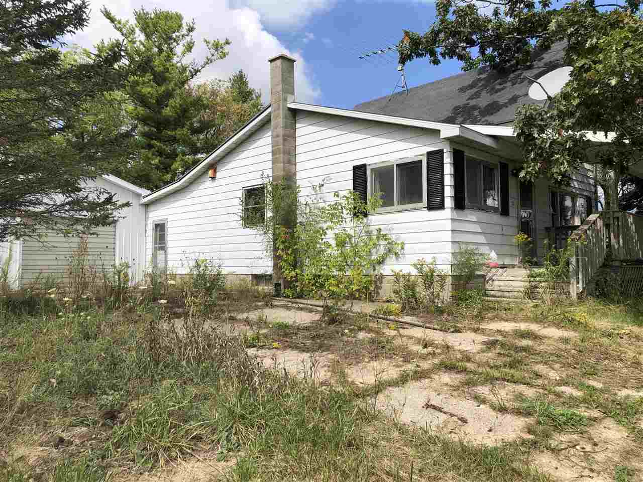 60 South Littlefield Road Mount Pleasant, MI 48858 - Photo 2 of 29 1867506-1.JPG