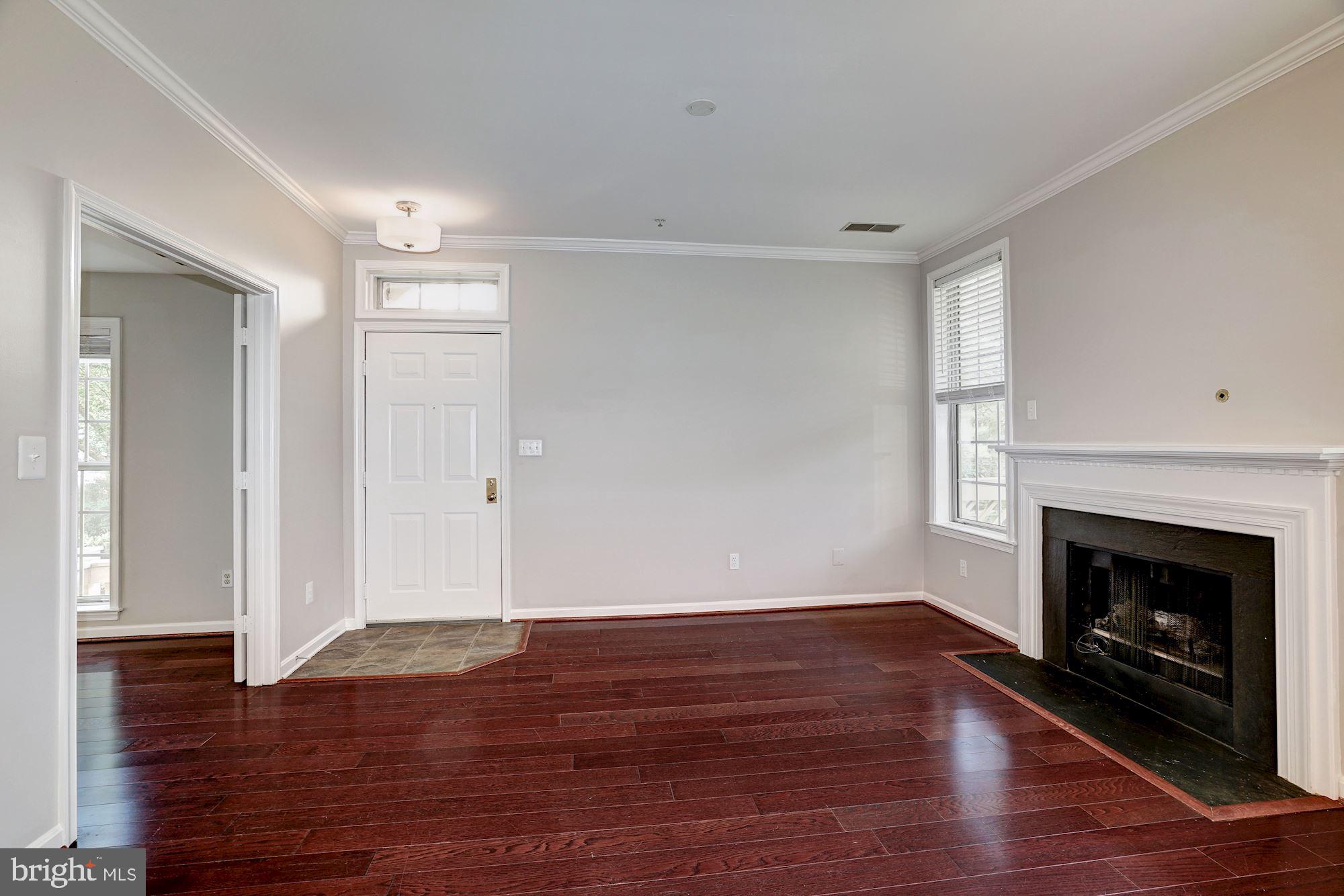 1310 Garden Wall Circle, Unit 202 Reston, VA 20194 - Photo 11 of 33