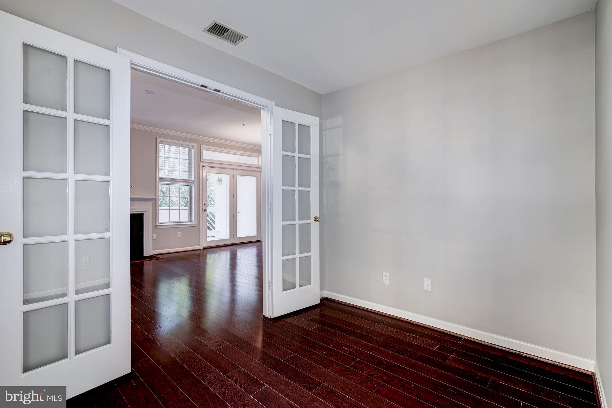 1310 Garden Wall Circle, Unit 202 Reston, VA 20194 - Photo 29 of 33