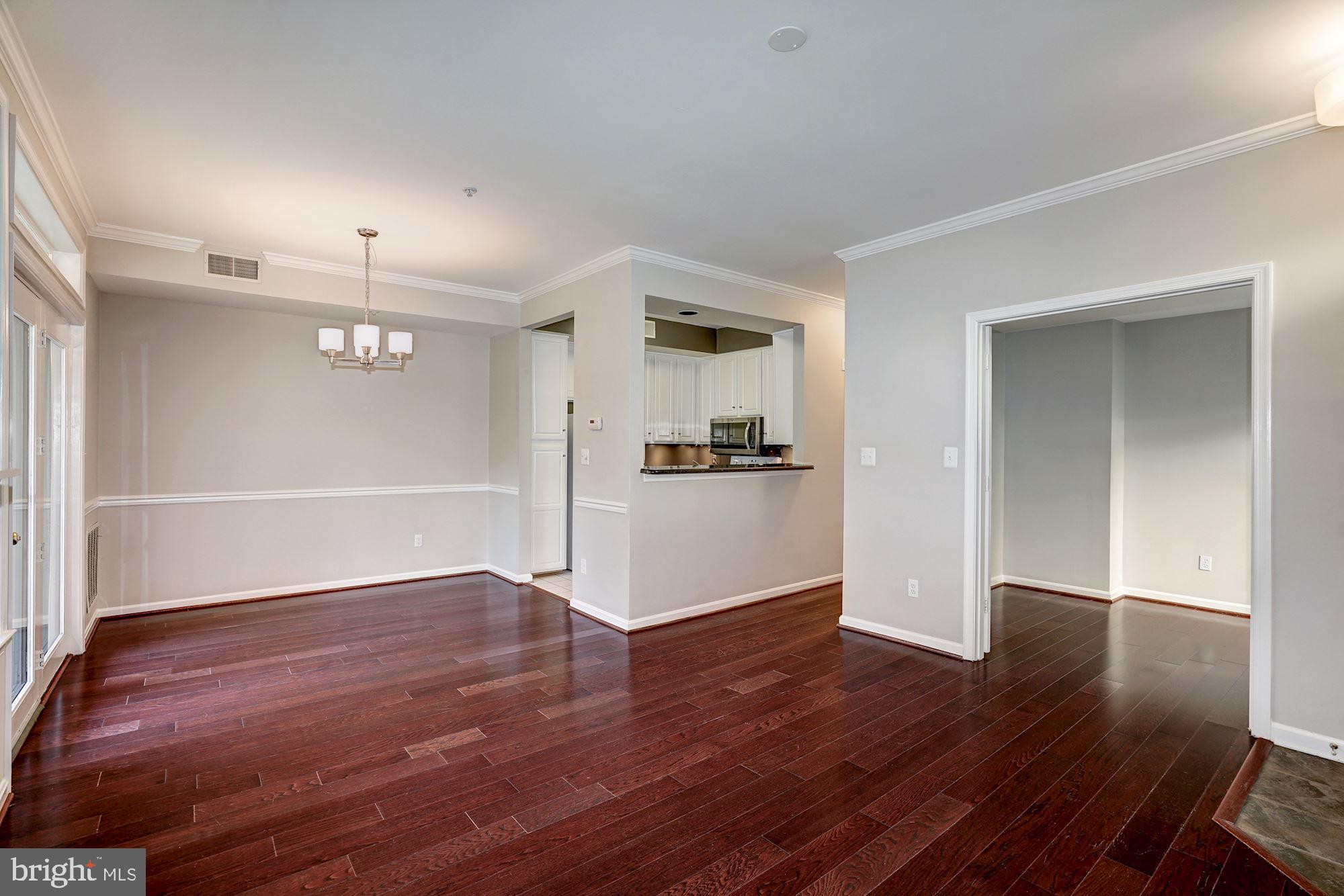 1310 Garden Wall Circle, Unit 202 Reston, VA 20194 - Photo 8 of 33