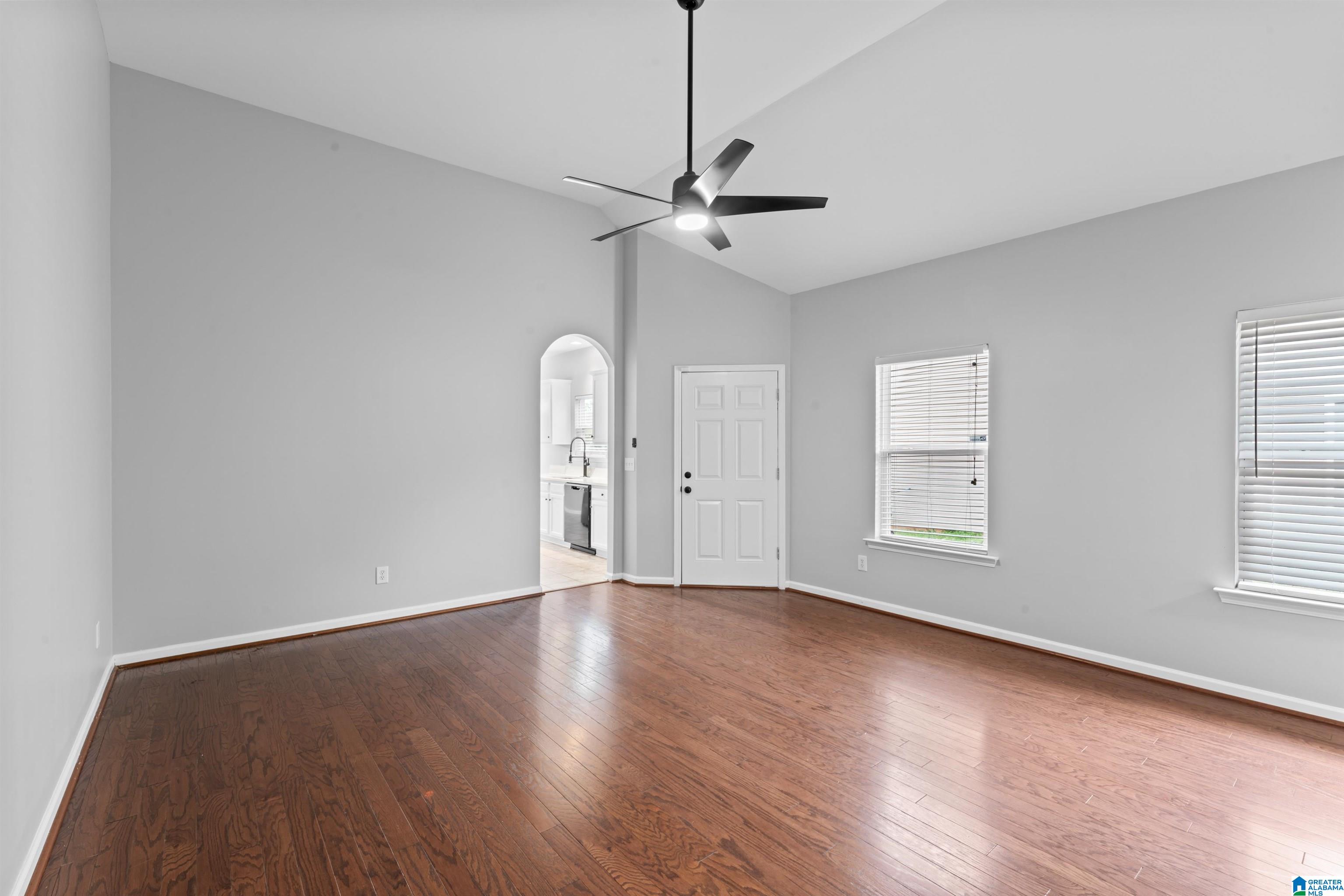 4708 Rosser Loop Drive Bessemer, AL 35022 - Photo 8 of 35