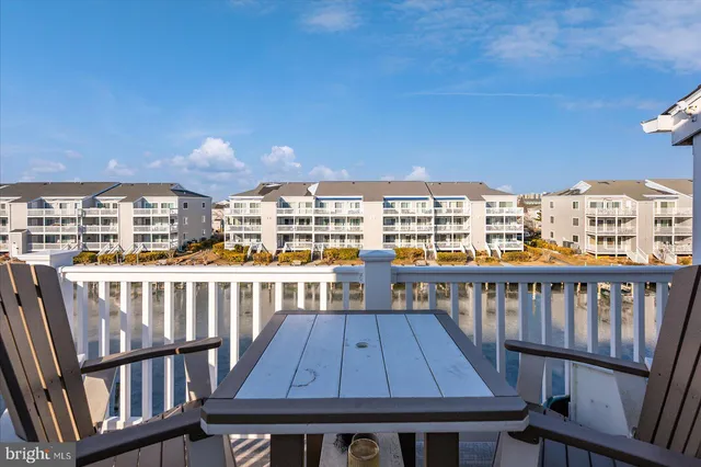 $350,000 | 12301 Jamaica Avenue, Unit F324, Ocean City, MD 21842